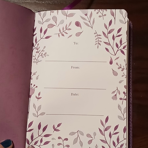 SOLDDD Choice Books Luxe Leather W/ Gilt Edges (Bundle of 2) Journals with sc… - Picture 3 of 13